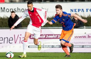 OFICIAL: Manchester United contrata promessa do Ajax