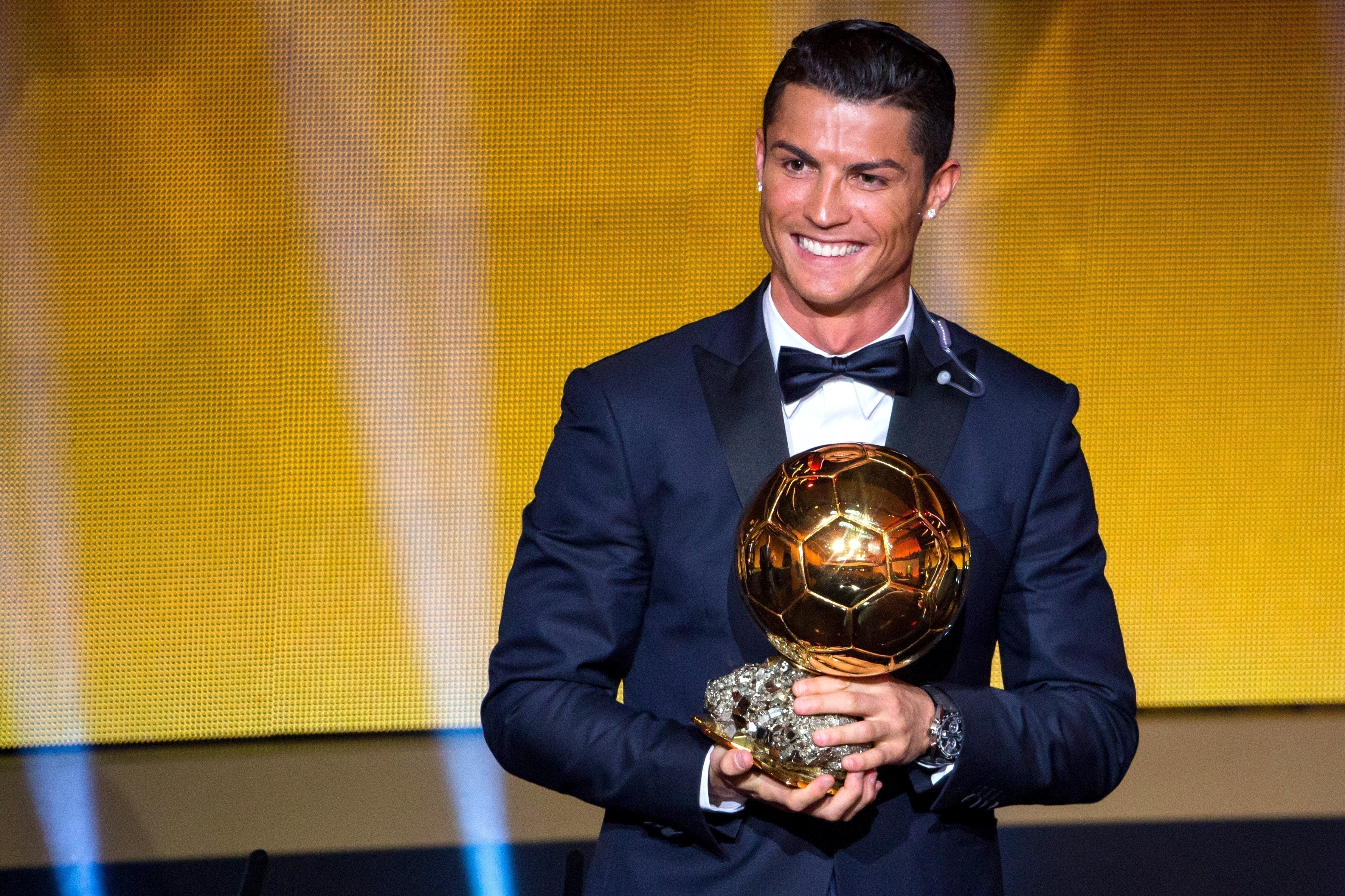 Cristiano Ronaldo vence a quarta Bola de Ouro da carreira