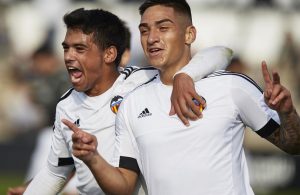 Benfica garante contratação de avançado colombiano