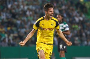 OFICIAL: Julian Weigl renova até 2021 com o Dortmund