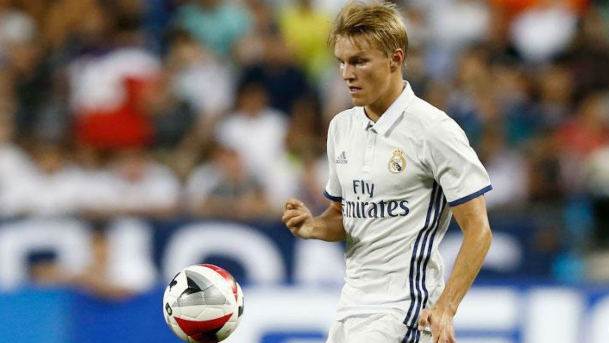 OFICIAL: Martin Odegaard emprestado ao Heerenveen