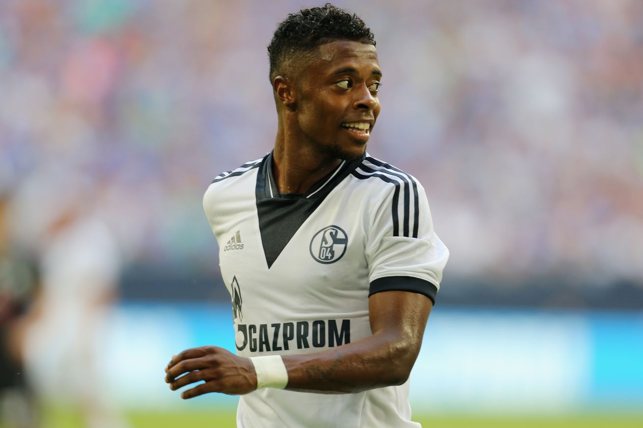 OFICIAL: Michel Bastos assina pelo Palmeiras