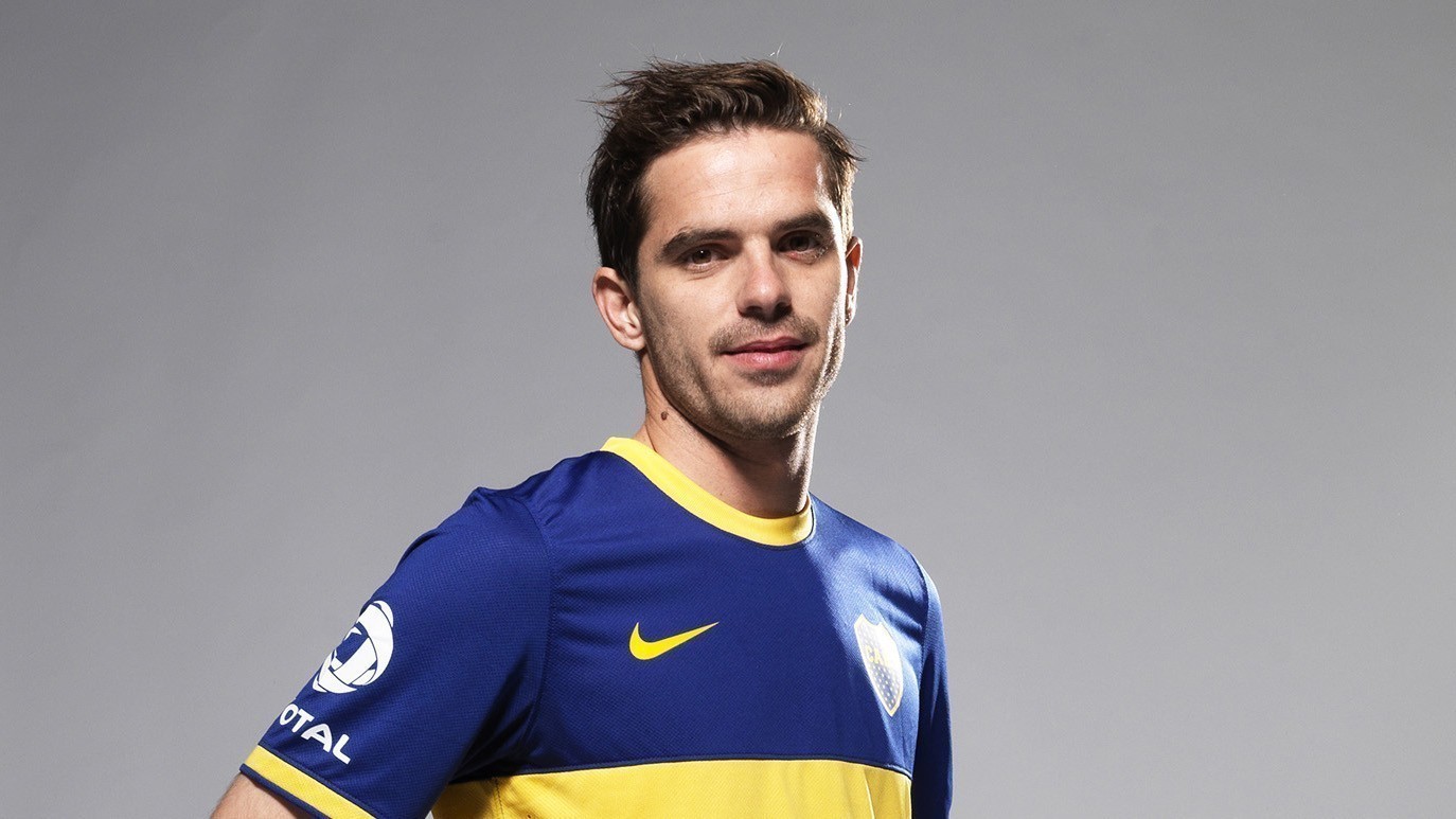 Milan avança para a contratação de Fernando Gago