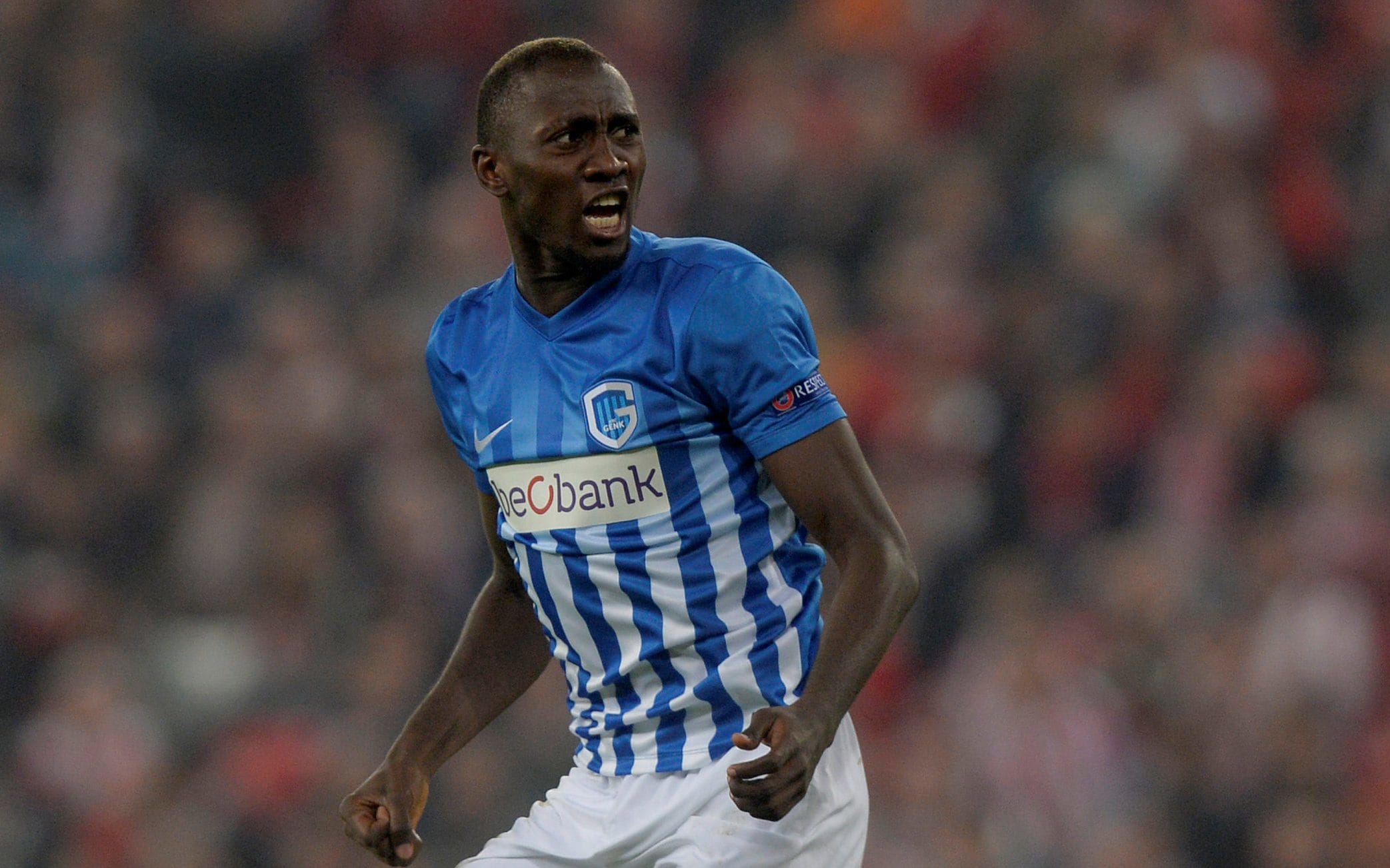 Leicester garante Ndidi por 18 milhões de euros