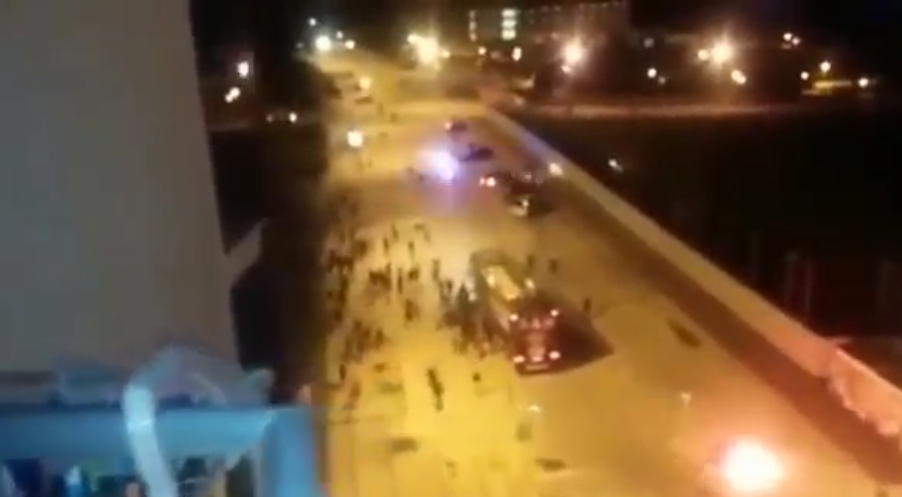 Autocarro do Benfica atacado por adeptos