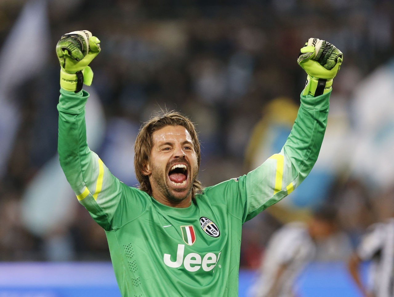 OFICIAL: Milan contrata Marco Storari