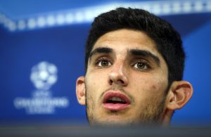 PSG confima interesse em Gonçalo Guedes