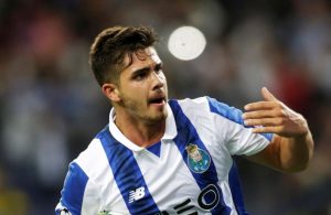 FC Porto garante os três pontos na Amoreira