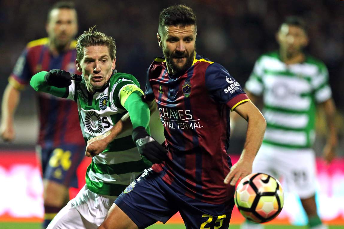 O onze do Sporting para defrontar o Desportivo de Chaves