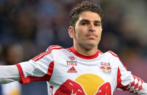 OFICIAL: Jonathan Soriano garantido por 15 milhões de euros