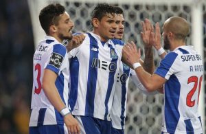 FC Porto goleia no Dragão e coloca pressão no Benfica