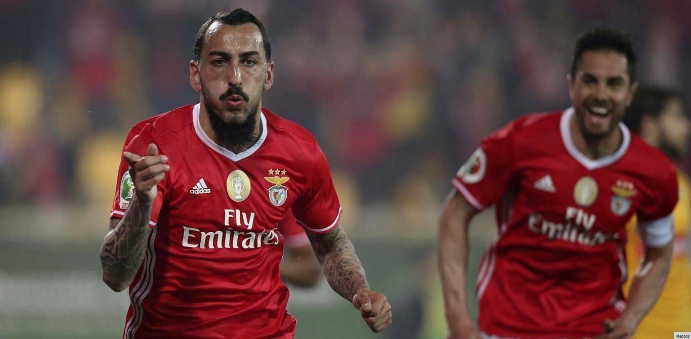 Benfica mais perto do Jamor