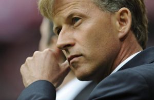 OFICIAL: O novo treinador do Wolfsburgo