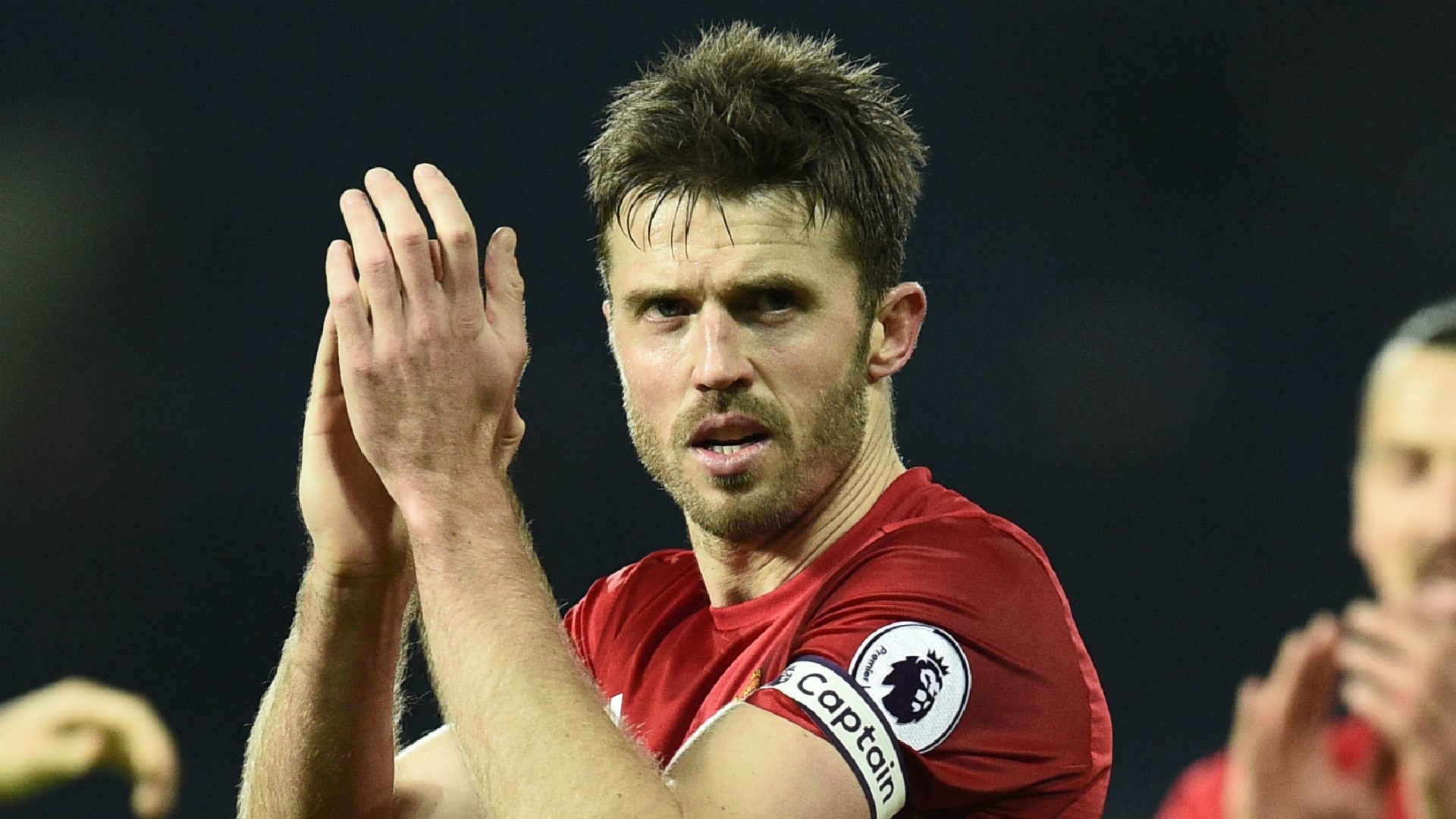 Carrick admite terminar a carreira no final da temporada