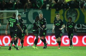 Bas Dost faz poker e Sporting reforça terceiro lugar