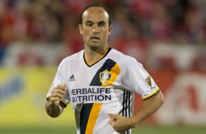 Donovan termina a carreira