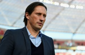 OFICIAL: Roger Schimdt demitido do Bayer Leverkusen