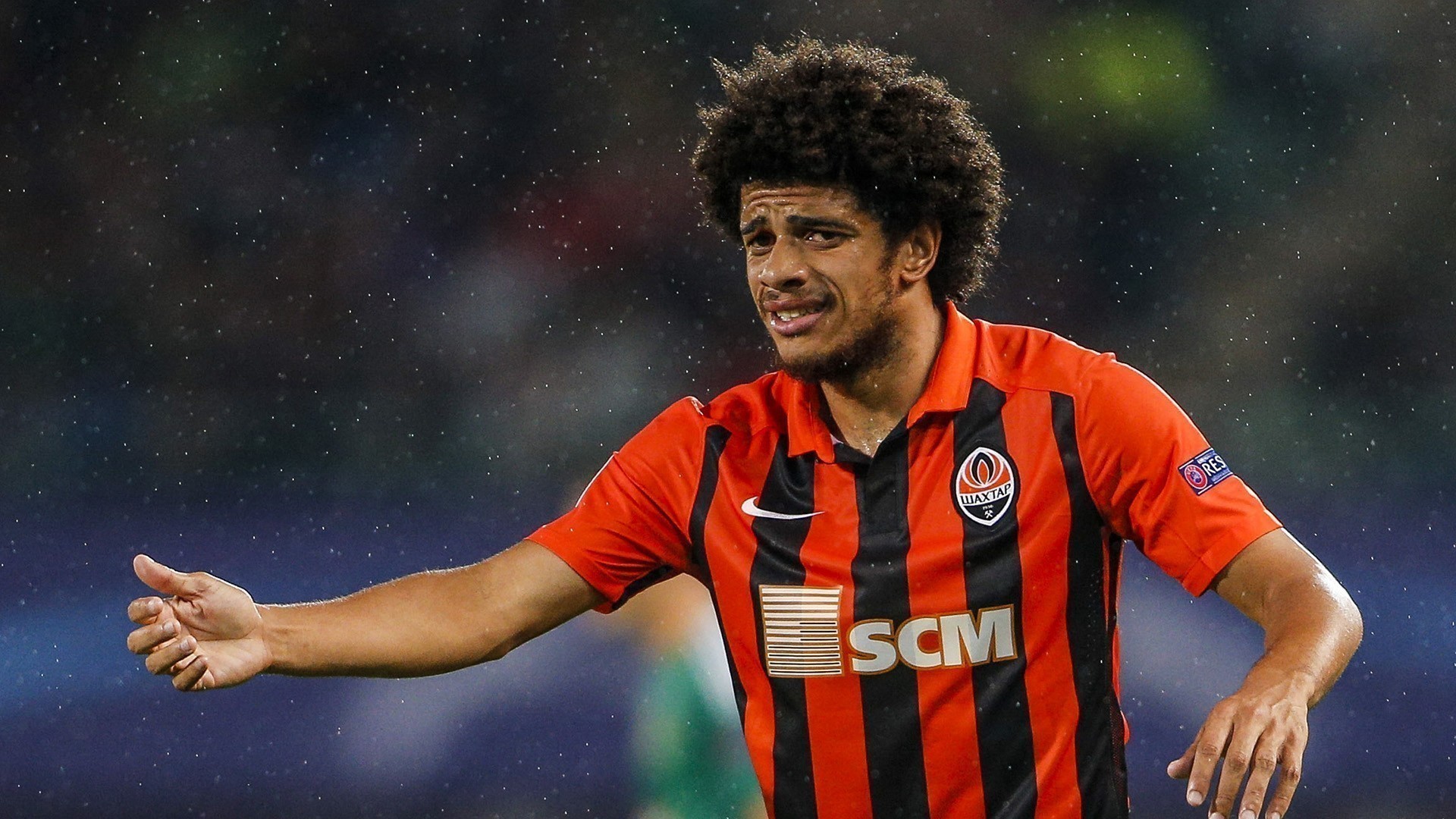 Madeira Rodrigues promete contratação de Taison