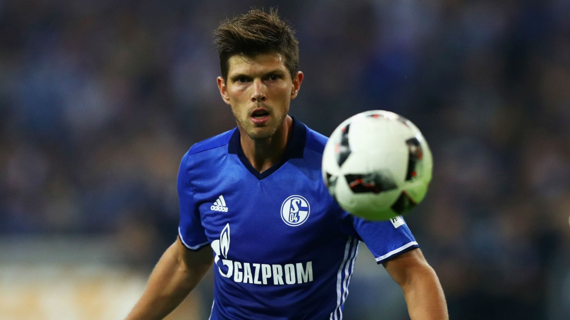 OFICIAL: Huntelaar abandona o Schalke 04