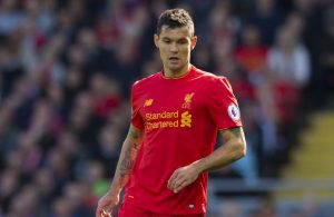 OFICIAL: Lovren renova com o Liverpool