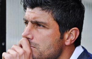 OFICIAL: Pedro Emanuel renova com o Estoril-Praia