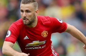 Luke Shaw falha o resto da temporada