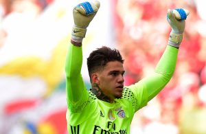 Ederson quando chegou ao Benfica: “A estrutura aqui é top”