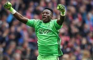 Onana renova com o Ajax
