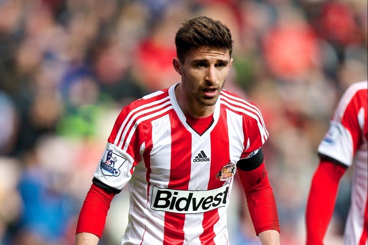 Milan contrata Fabio Borini
