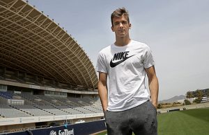 OFICIAL: Real Sociedad contrata Diogo Llorente ao Real Madrid