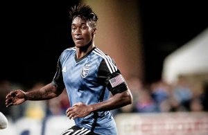 Djaló à experiência em histórico clube inglês