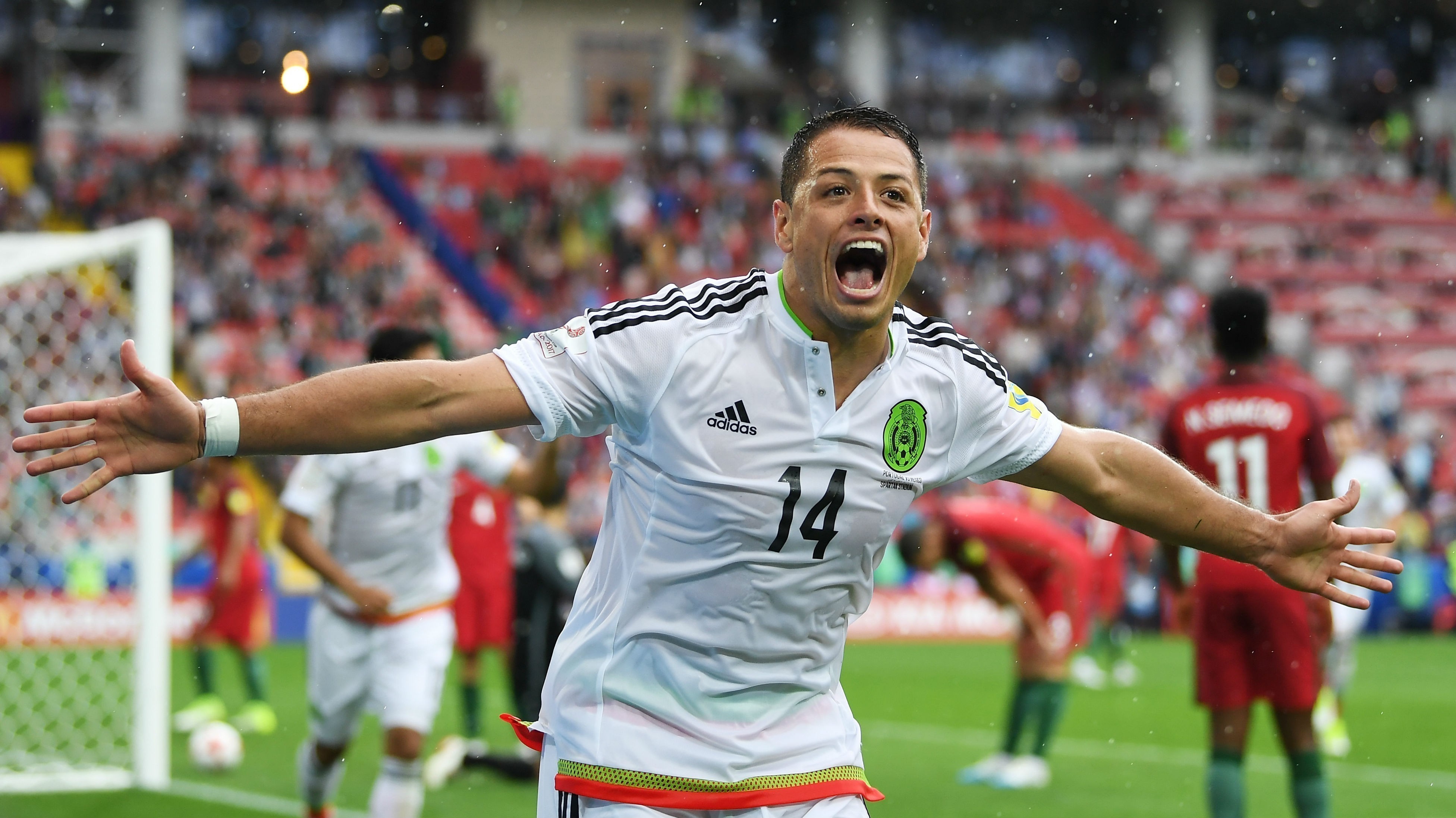 Chicharito reforça o West Ham