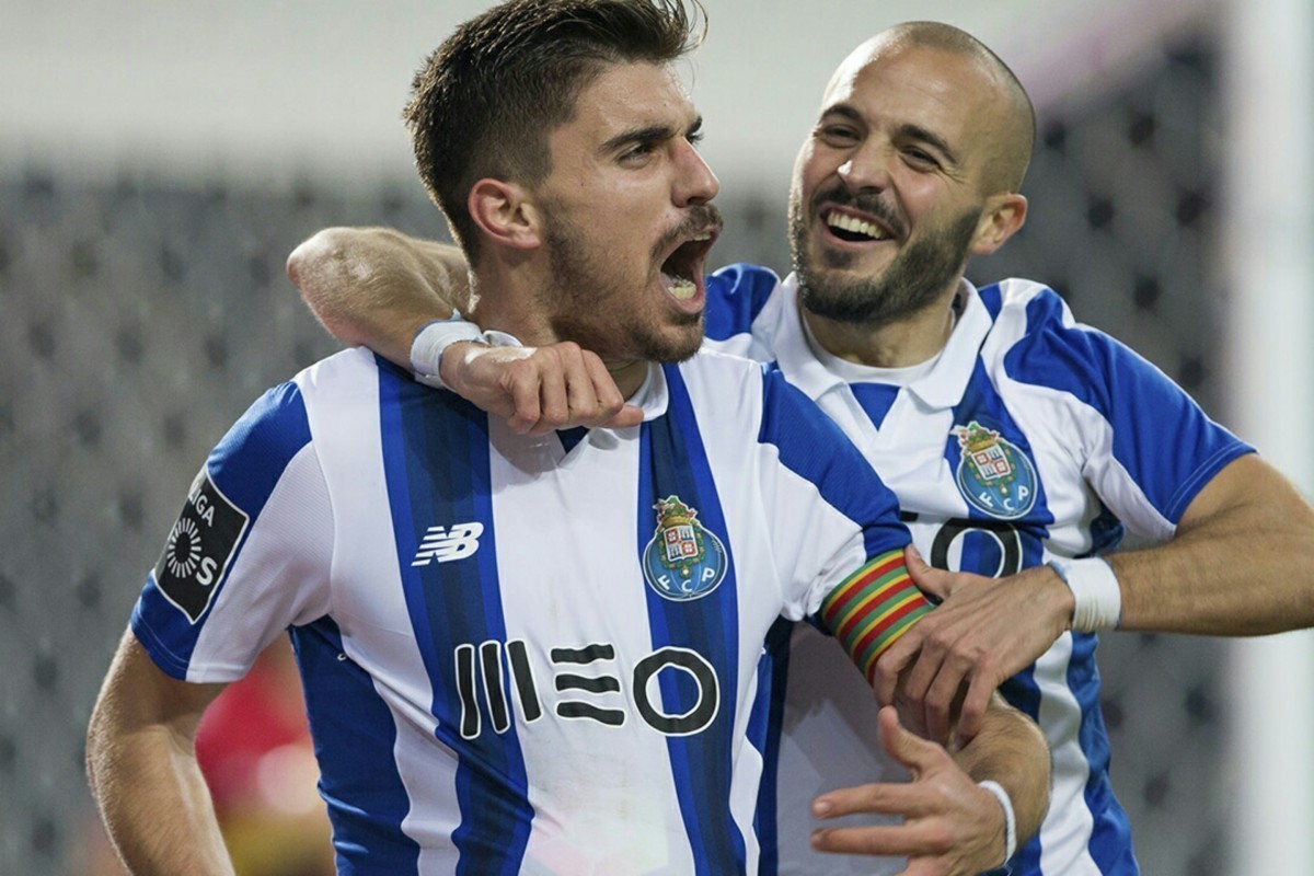 Rúben Neves é reforço do Wolverhampton