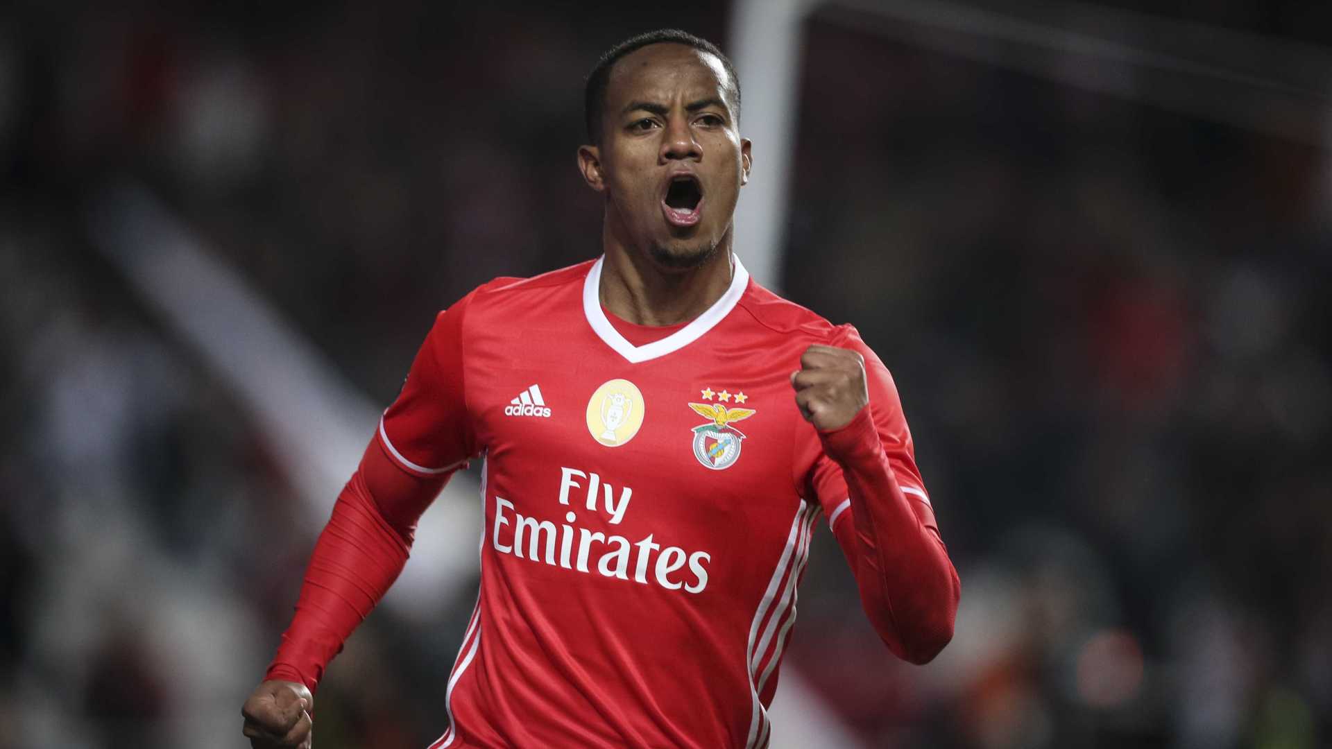 Carrillo cedido ao Watford