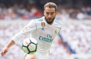 OFICIAL: Carvajal renova com o Real Madrid