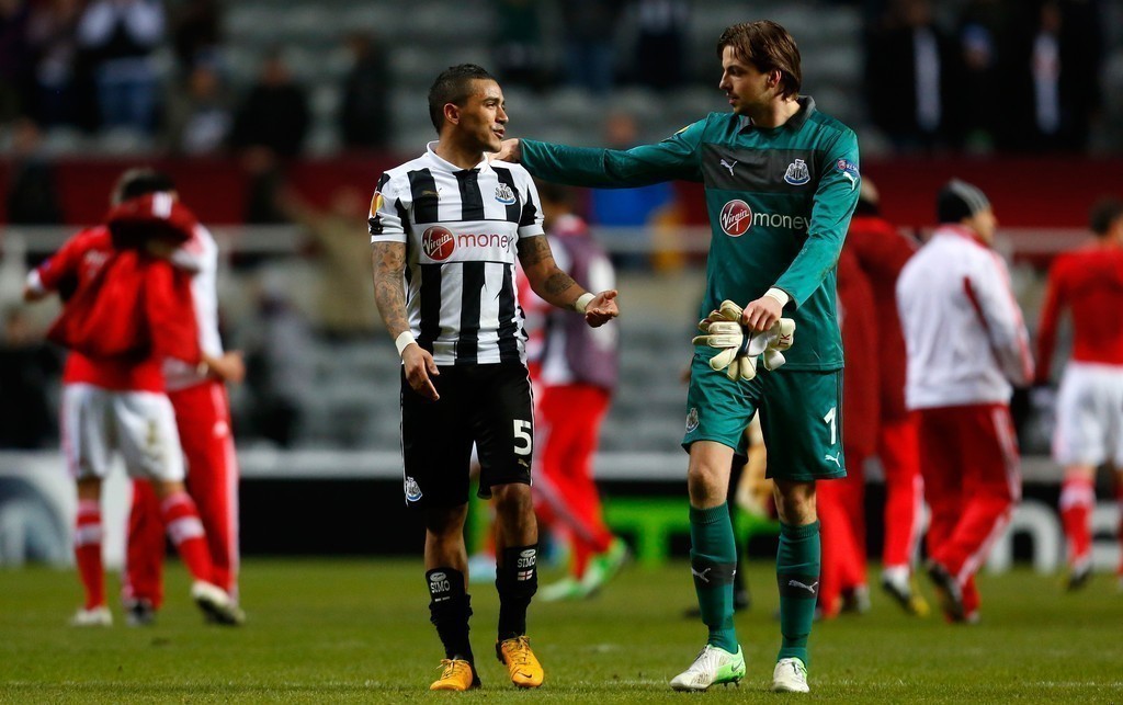 OFICIAL: Tim Krul já está garantido