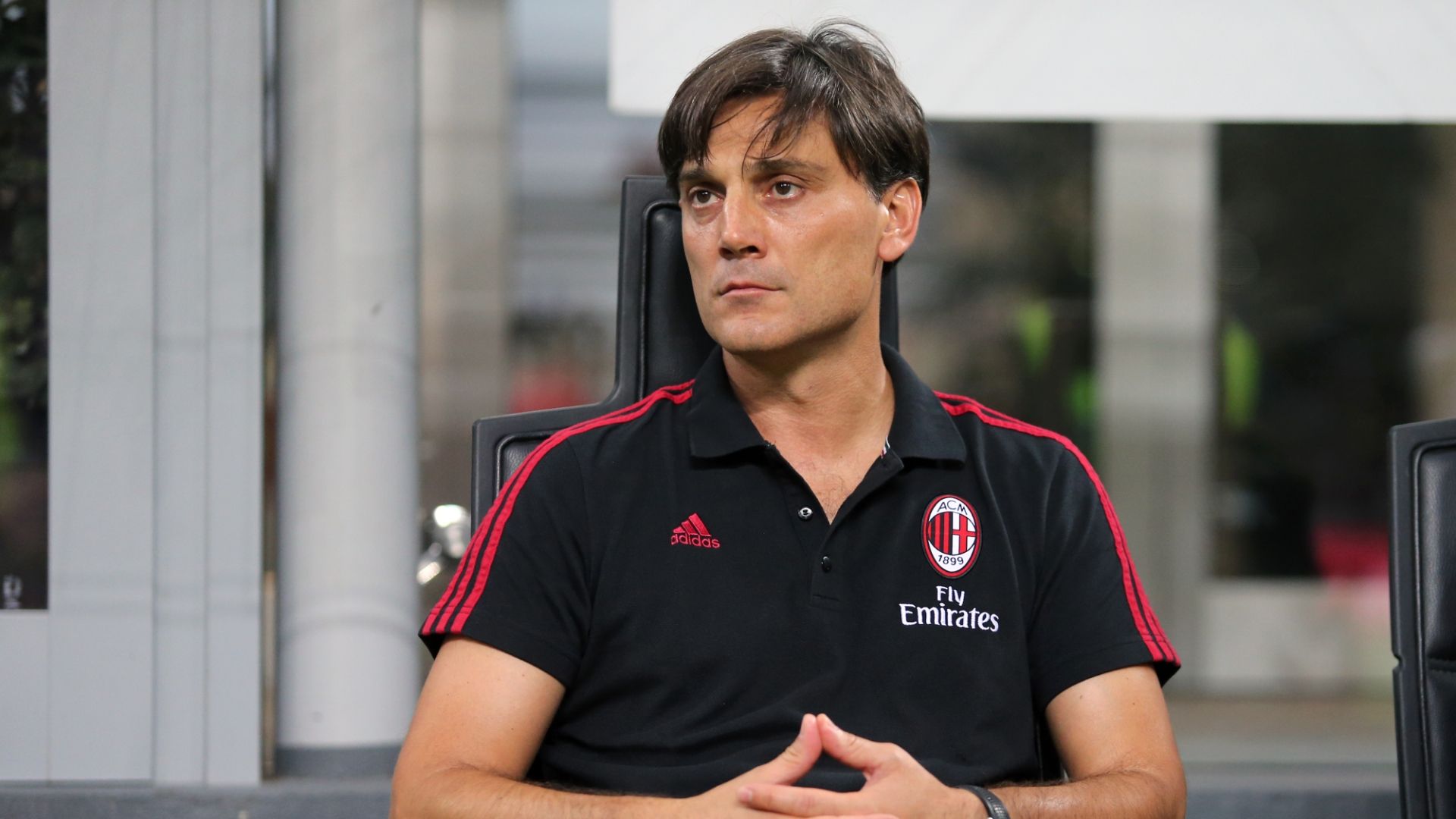 Milan goleado na liga italiana