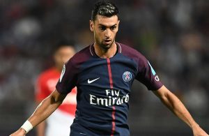 Pastore com pé e meio no Inter