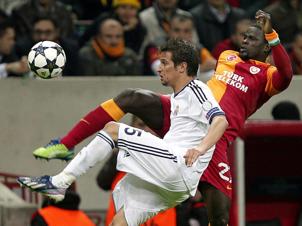 Galatasaray disponível para ajudar Eboué
