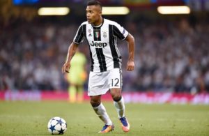 Alex Sandro de saída