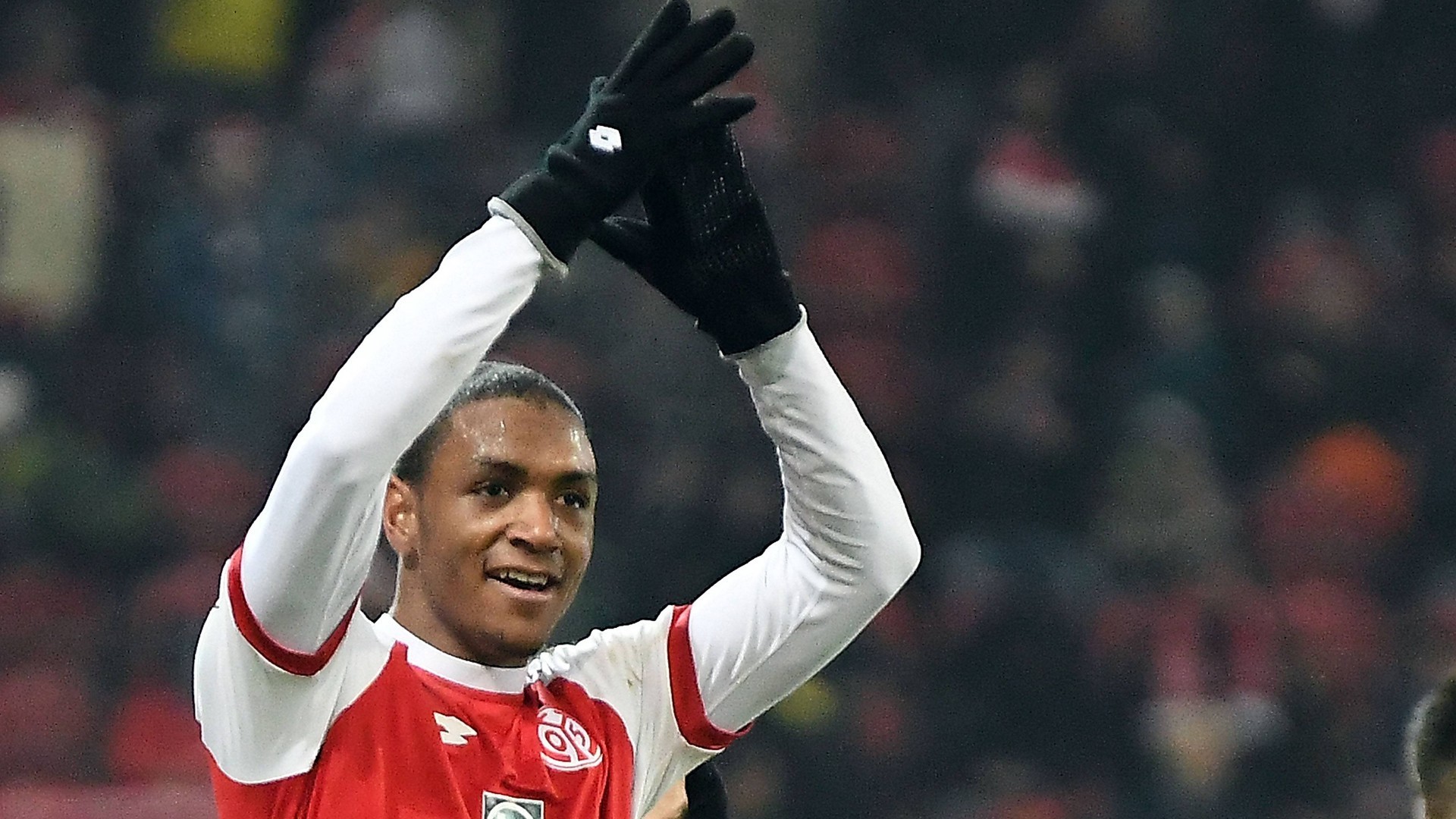 Os problemas do eixo defensivo dos “Gunners”.