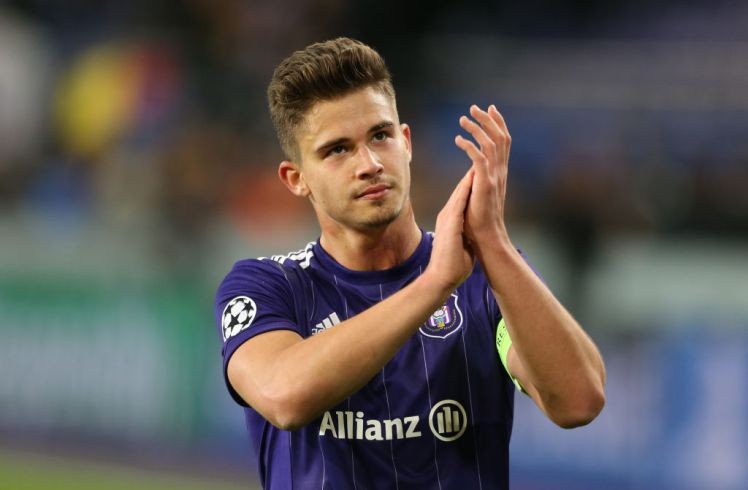 Dendoncker a caminho da Premier League.