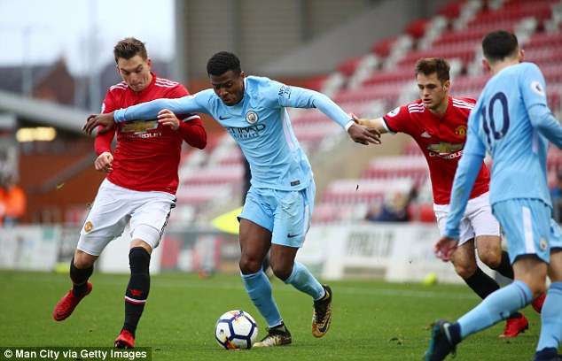 Sporting de olho em promessa do Manchester City.