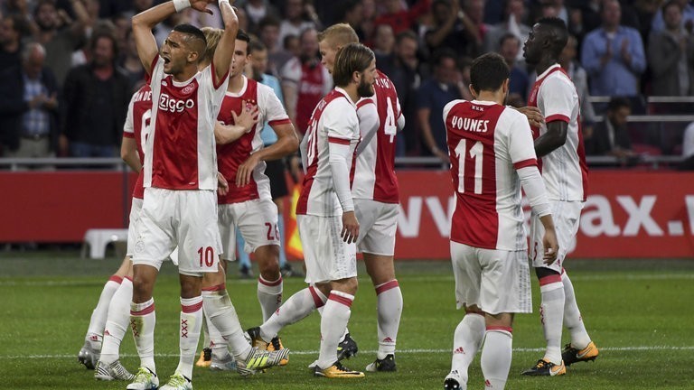 Wolfsburg: Jogador do Ajax interessa aos alemães.