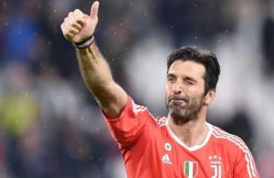 O adeus está perto, aguenta coração!