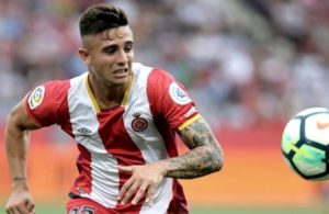 Brilhou ao serviço do Girona, agora dá o salto para um dos “Grandes” da Alemanha.
