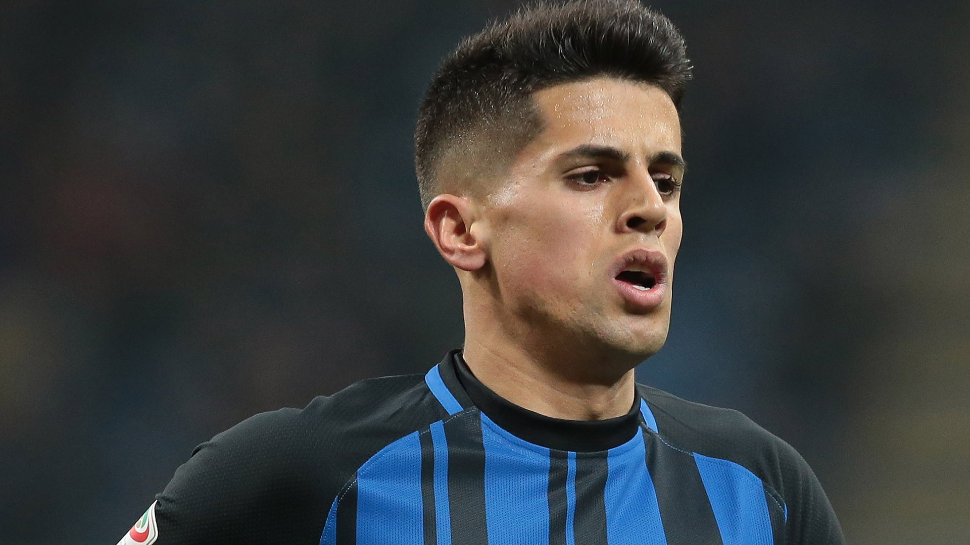 Cancelo em moeda de troca