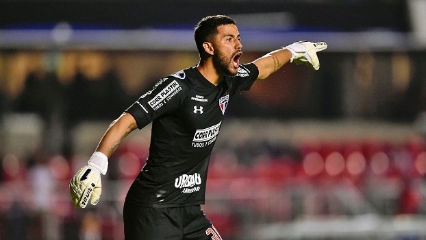 Renan em negociações.