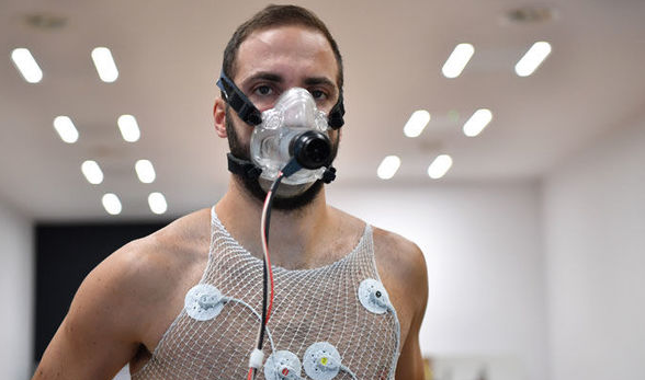 Todos os números da transferência de Higuaín.