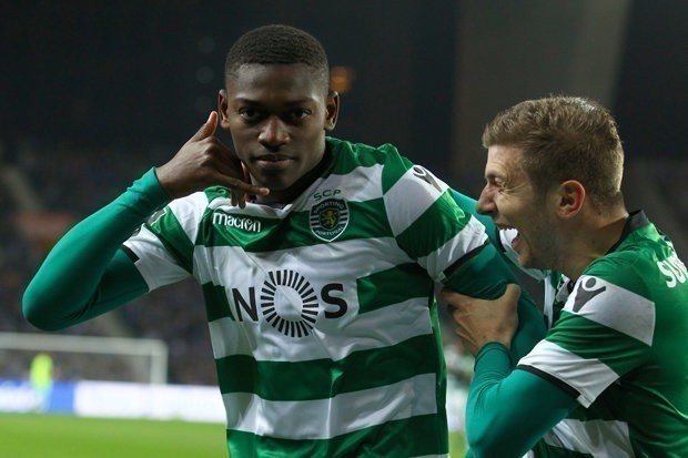 Dortmund não desarma.